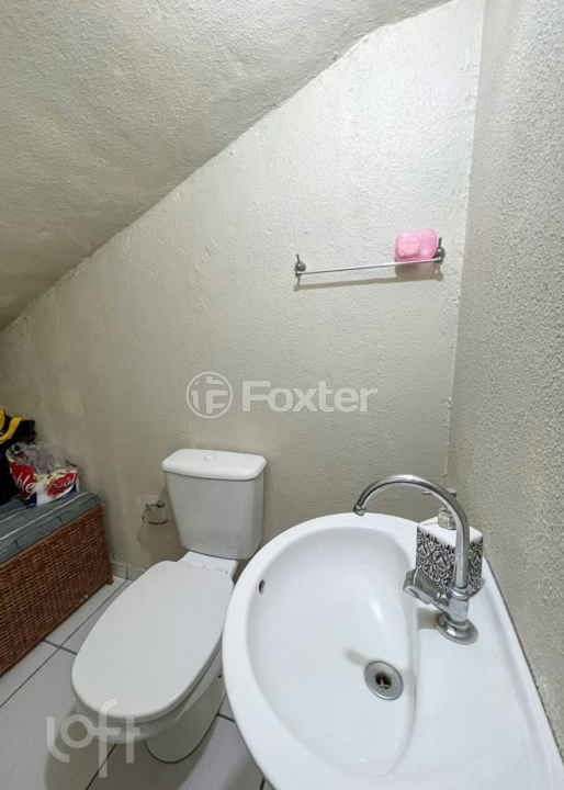 Casa à venda com 2 quartos, 63m² - Foto 7