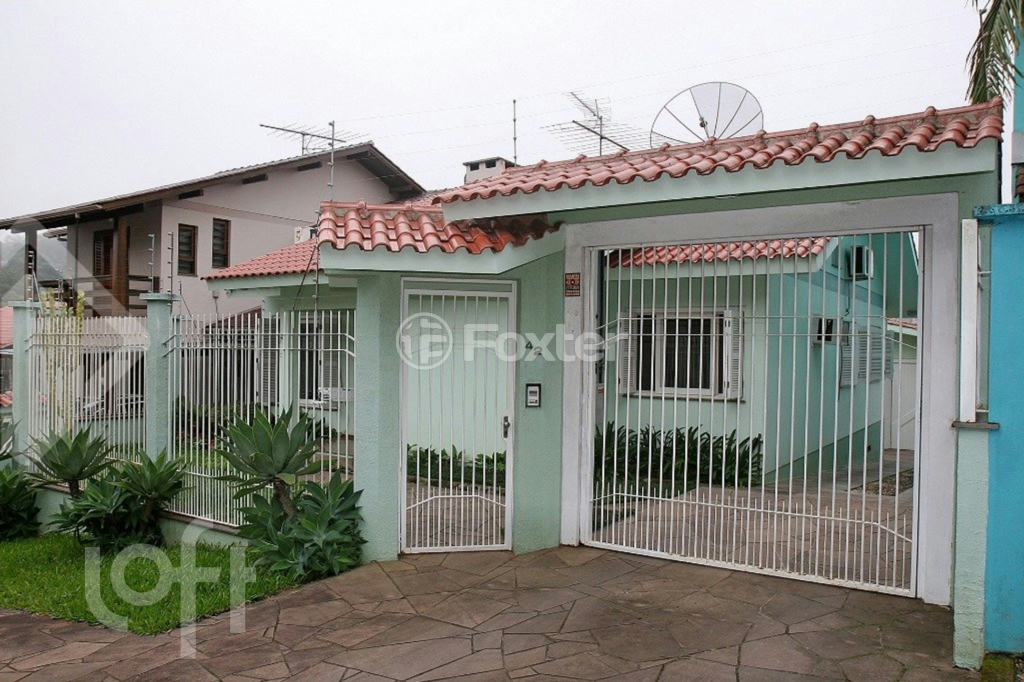 Casa à venda com 3 quartos, 206m² - Foto 27