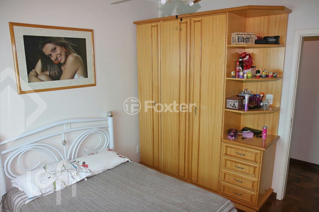 Casa à venda com 3 quartos, 206m² - Foto 9