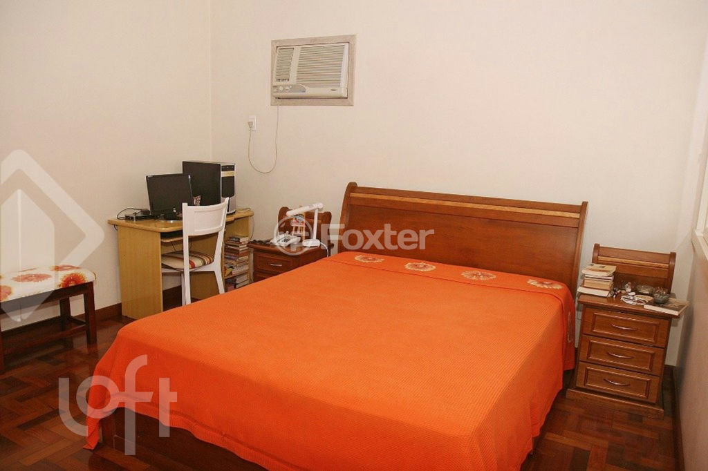 Casa à venda com 3 quartos, 206m² - Foto 4