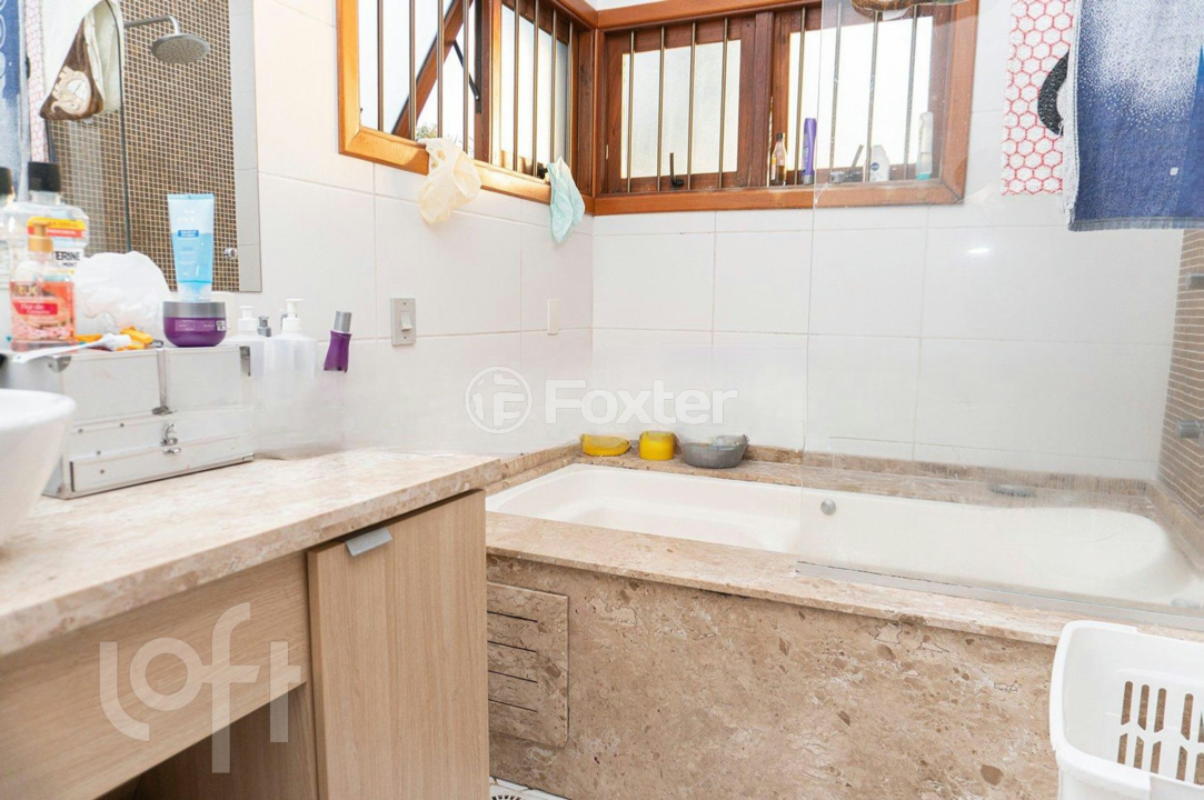 Casa à venda com 3 quartos, 219m² - Foto 16