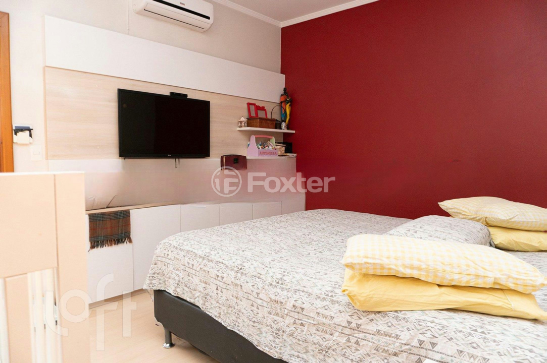 Casa à venda com 3 quartos, 219m² - Foto 14