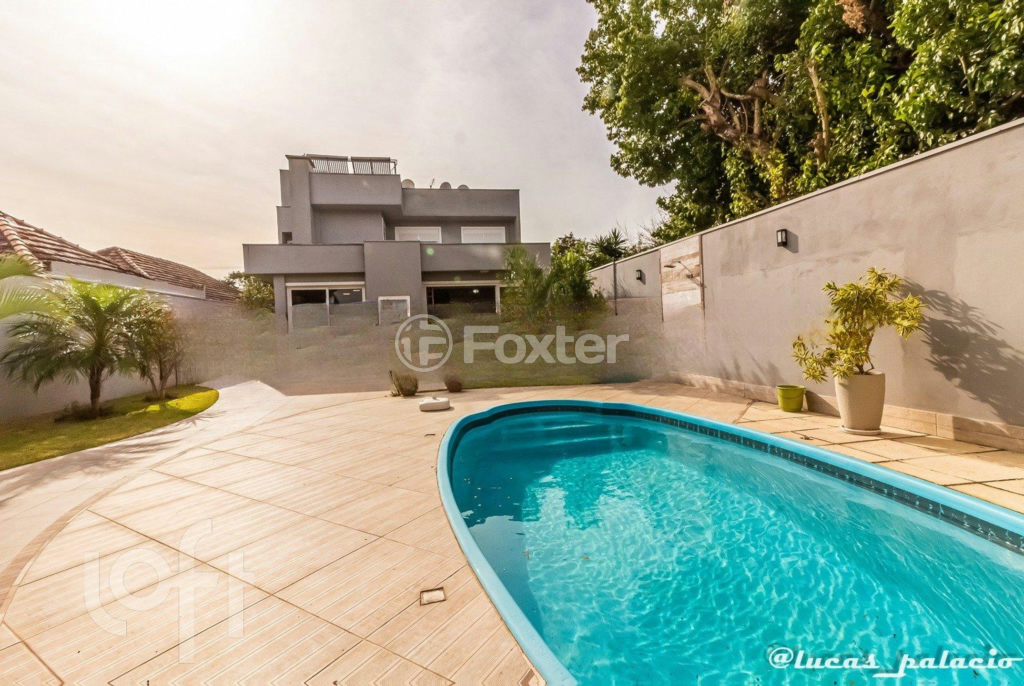 Casa à venda com 4 quartos, 328m² - Foto 35