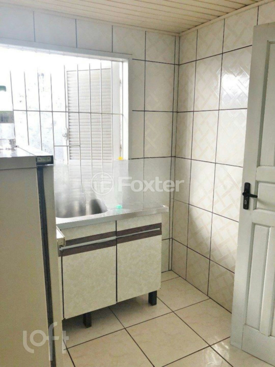 Casa à venda com 3 quartos, 100m² - Foto 8