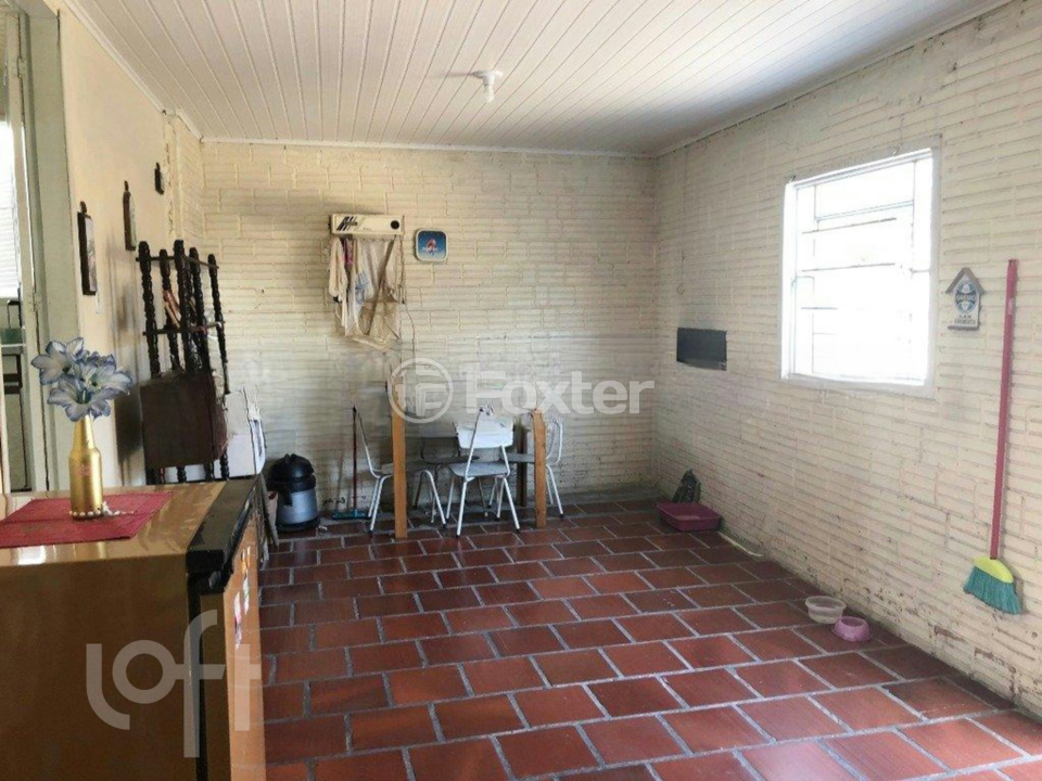 Casa à venda com 3 quartos, 100m² - Foto 11
