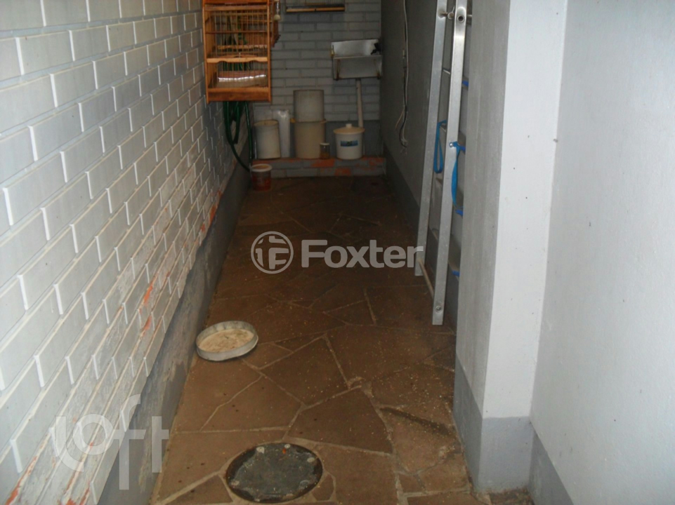 Casa à venda com 3 quartos, 256m² - Foto 13
