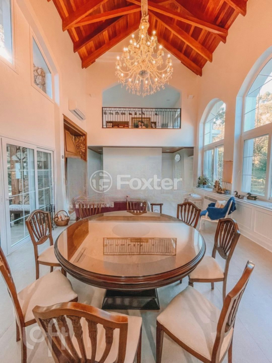 Casa de Condomínio à venda com 4 quartos, 400m² - Foto 25