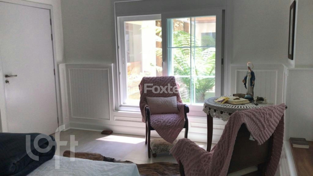 Casa de Condomínio à venda com 4 quartos, 400m² - Foto 22