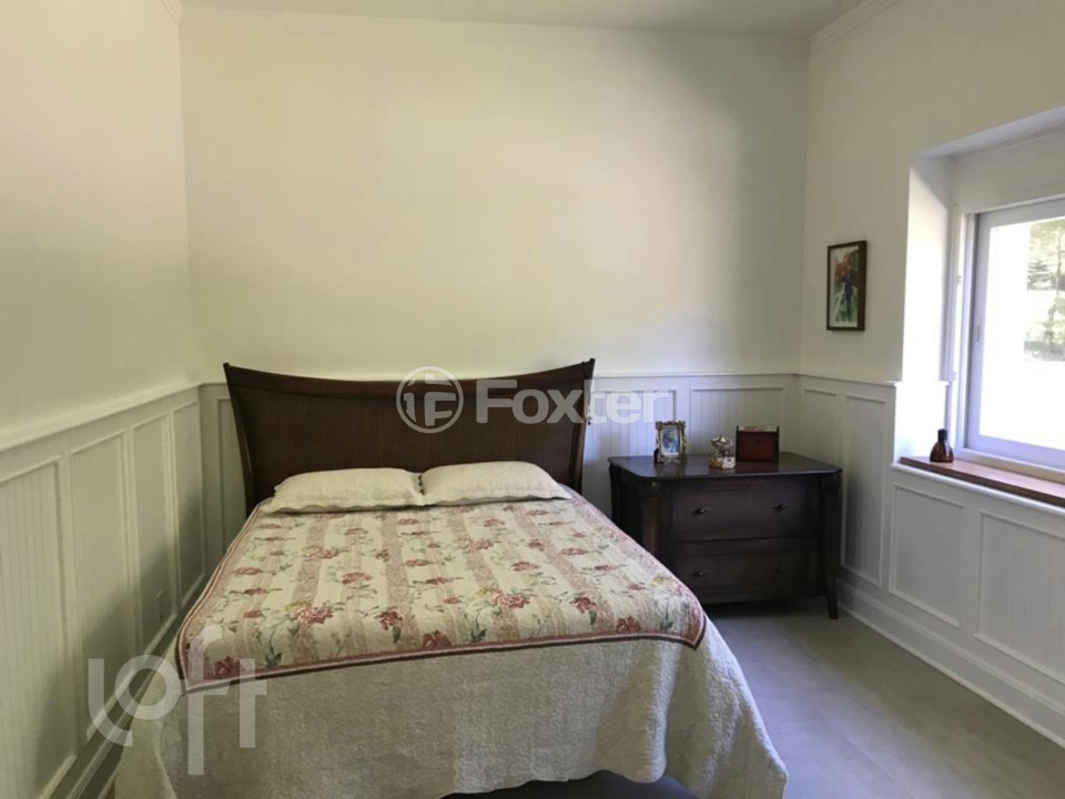 Casa de Condomínio à venda com 4 quartos, 400m² - Foto 18