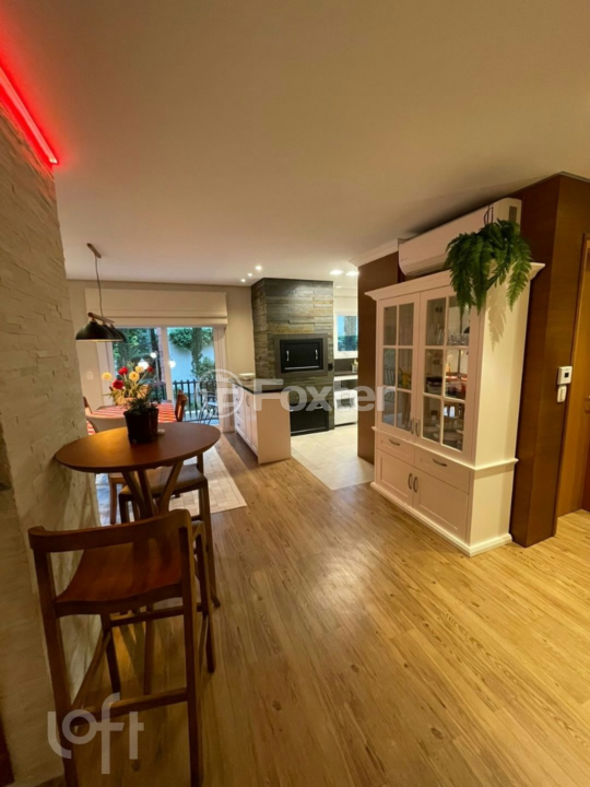 Casa de Condomínio à venda com 3 quartos, 192m² - Foto 1
