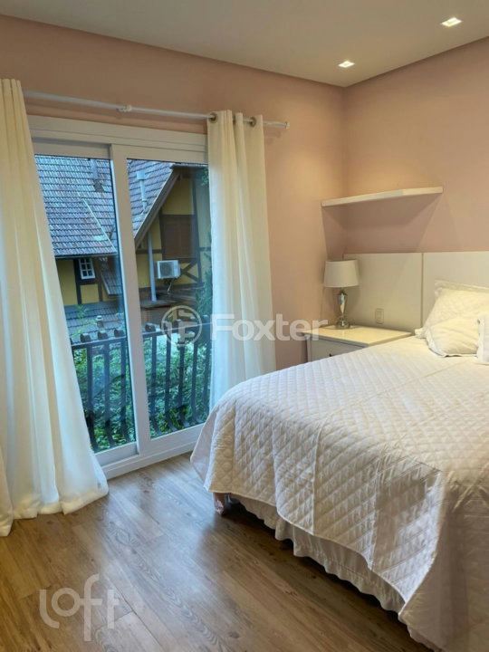 Casa de Condomínio à venda com 3 quartos, 192m² - Foto 7