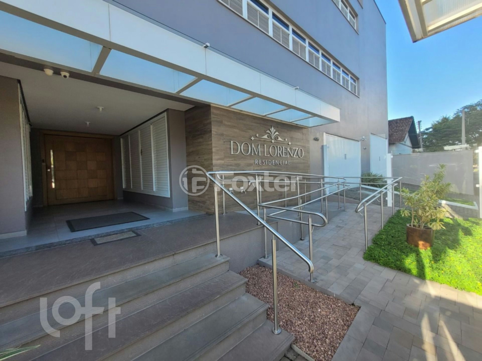 Apartamento à venda com 2 quartos, 84m² - Foto 3