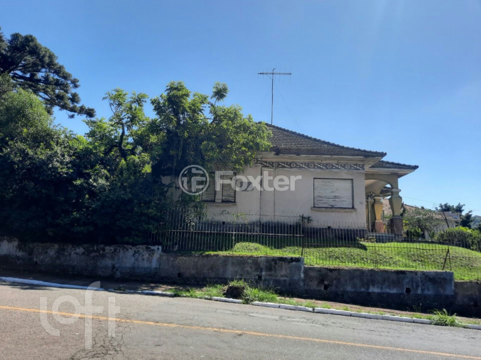 Casa à venda com 3 quartos, 271m² - Foto 15