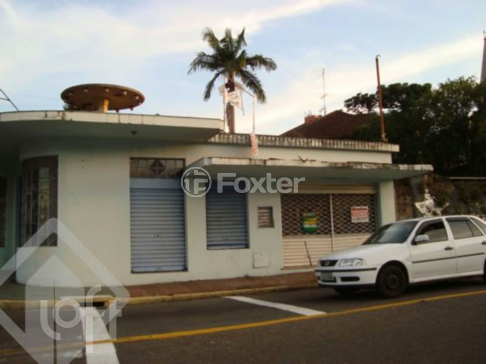 Casa à venda com 3 quartos, 271m² - Foto 27