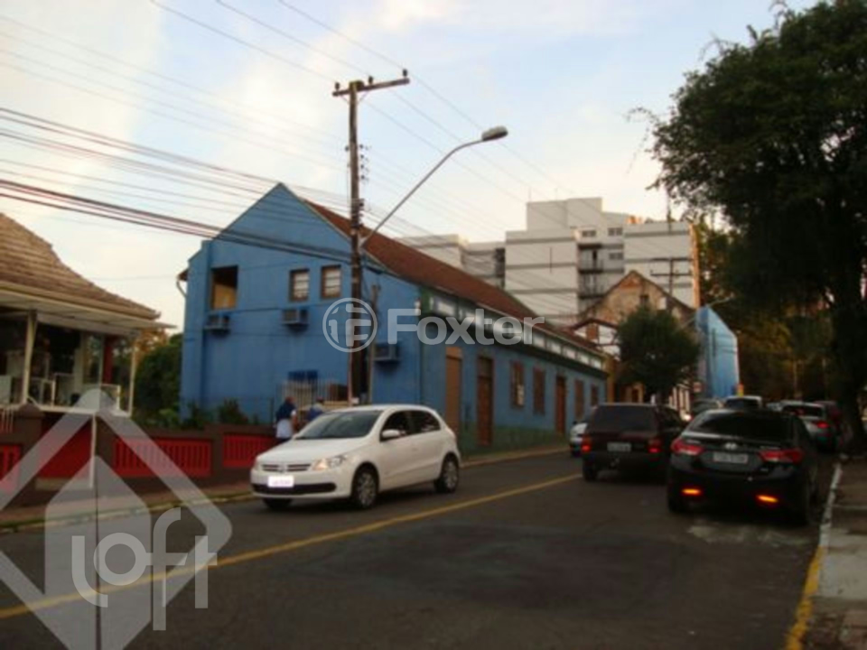 Casa à venda com 3 quartos, 271m² - Foto 32