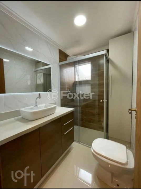 Casa à venda com 2 quartos, 71m² - Foto 4