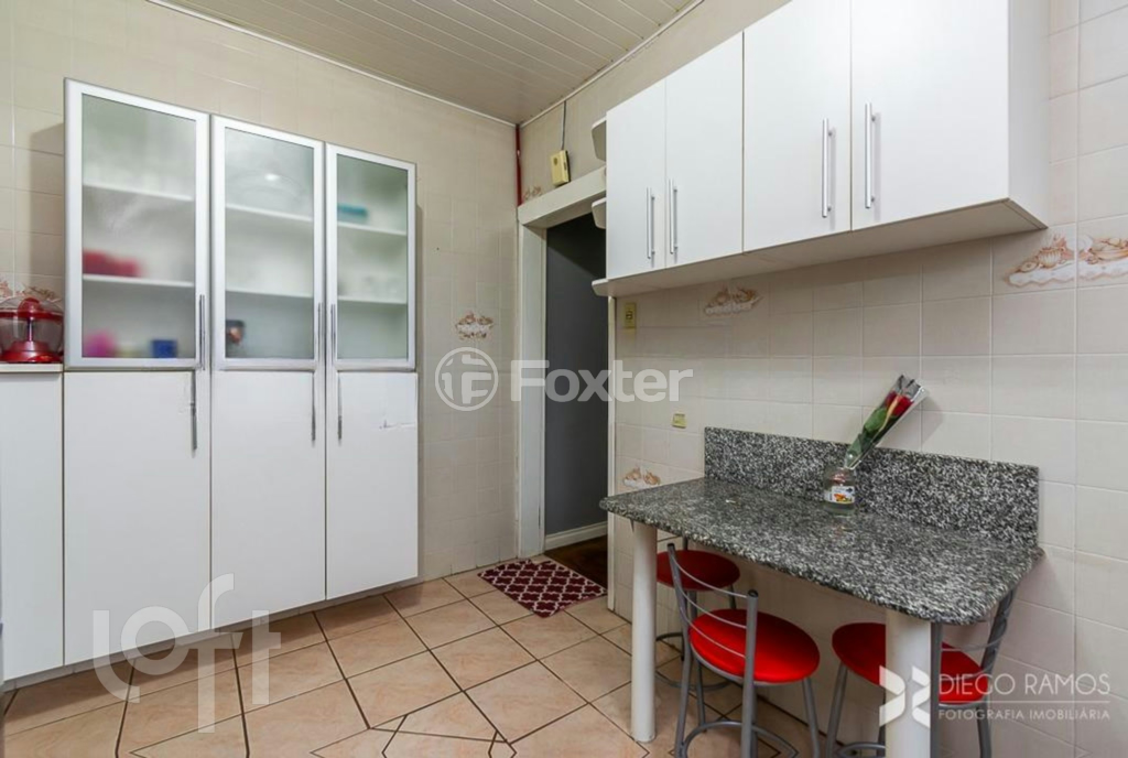 Casa à venda com 3 quartos, 170m² - Foto 8