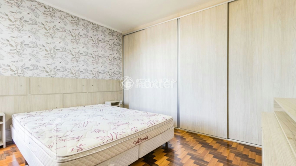 Apartamento à venda com 2 quartos, 68m² - Foto 5