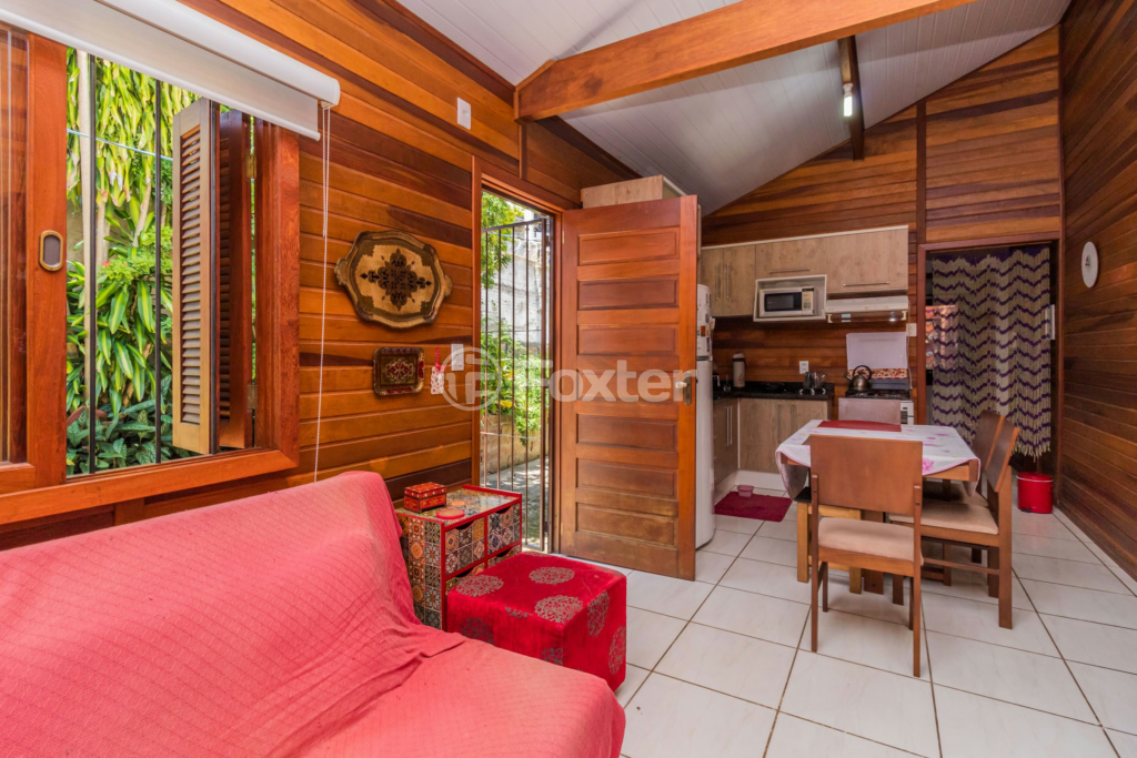 Casa à venda com 3 quartos, 114m² - Foto 3