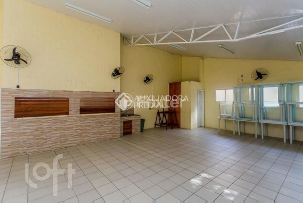 Apartamento à venda com 2 quartos, 37m² - Foto 2