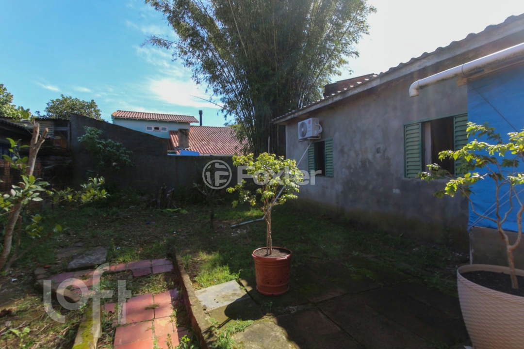 Casa à venda com 4 quartos, 350m² - Foto 4