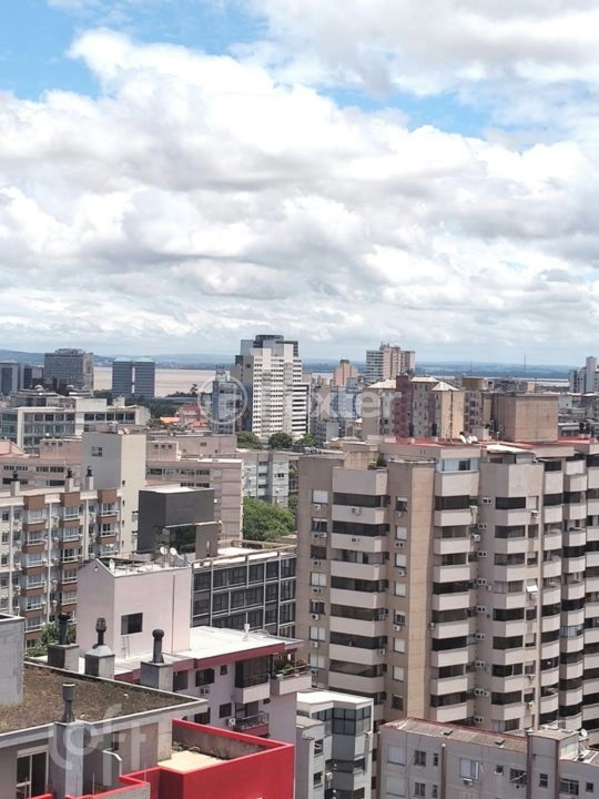 Apartamento à venda com 3 quartos, 133m² - Foto 27