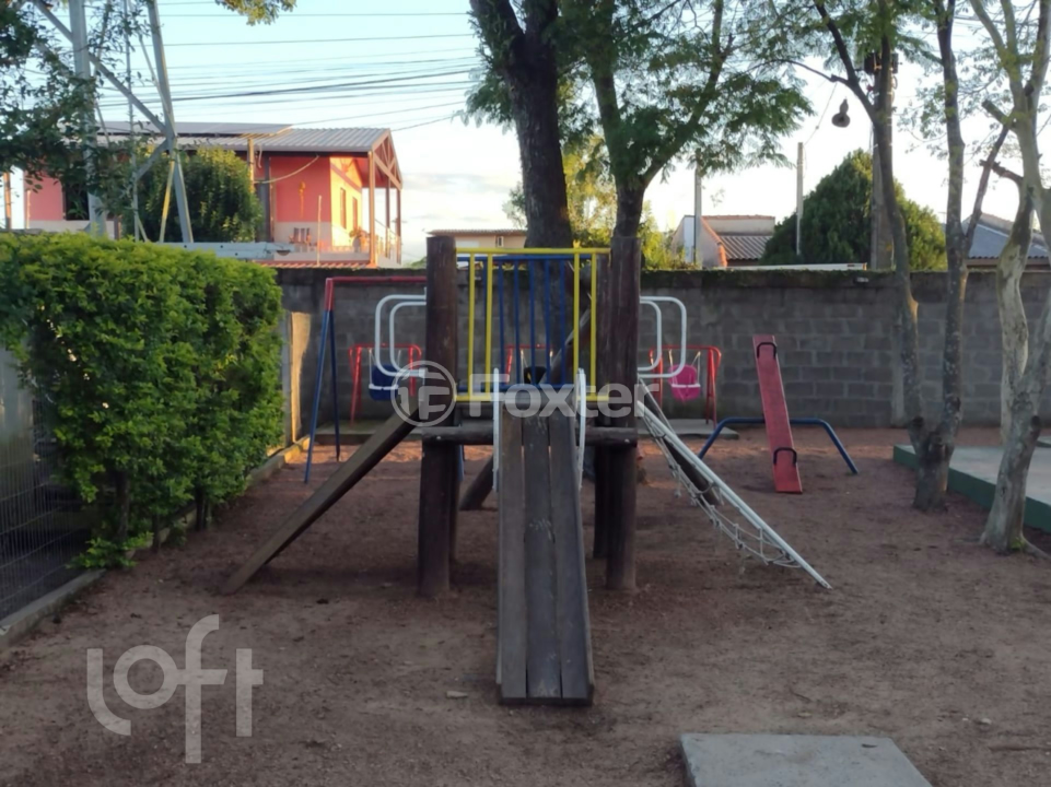 Casa à venda com 2 quartos, 45m² - Foto 40