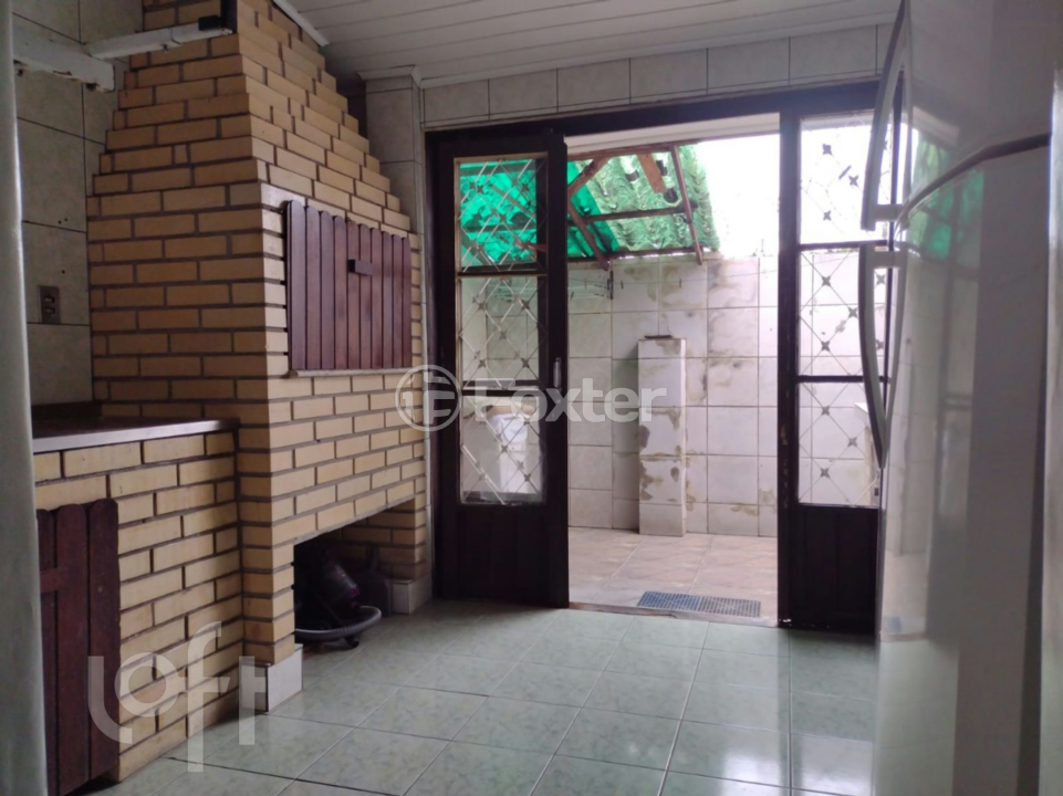 Casa à venda com 2 quartos, 45m² - Foto 13