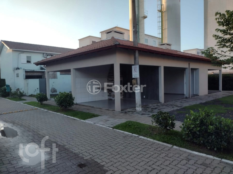 Casa à venda com 2 quartos, 45m² - Foto 24