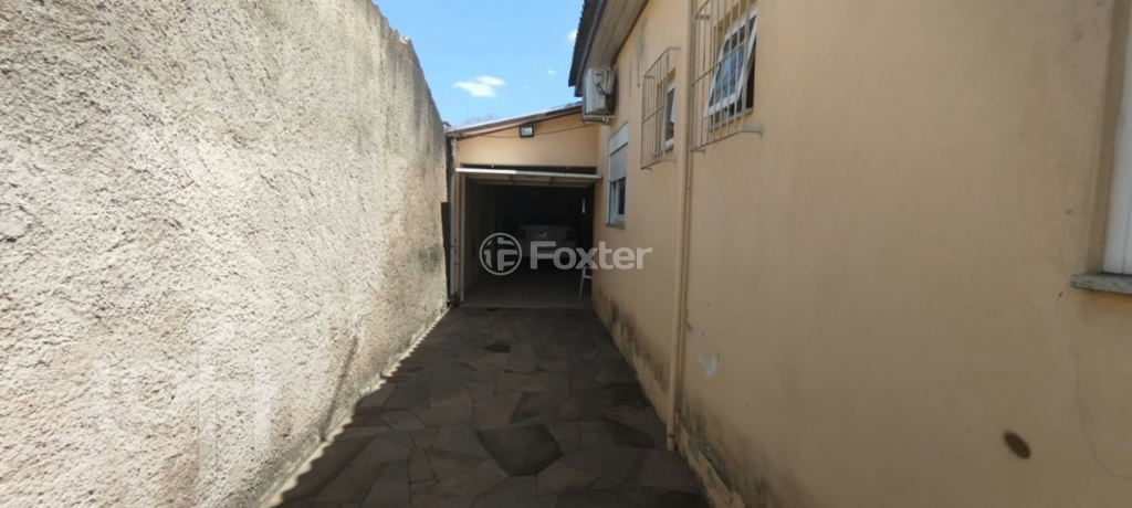 Casa à venda com 3 quartos, 111m² - Foto 18