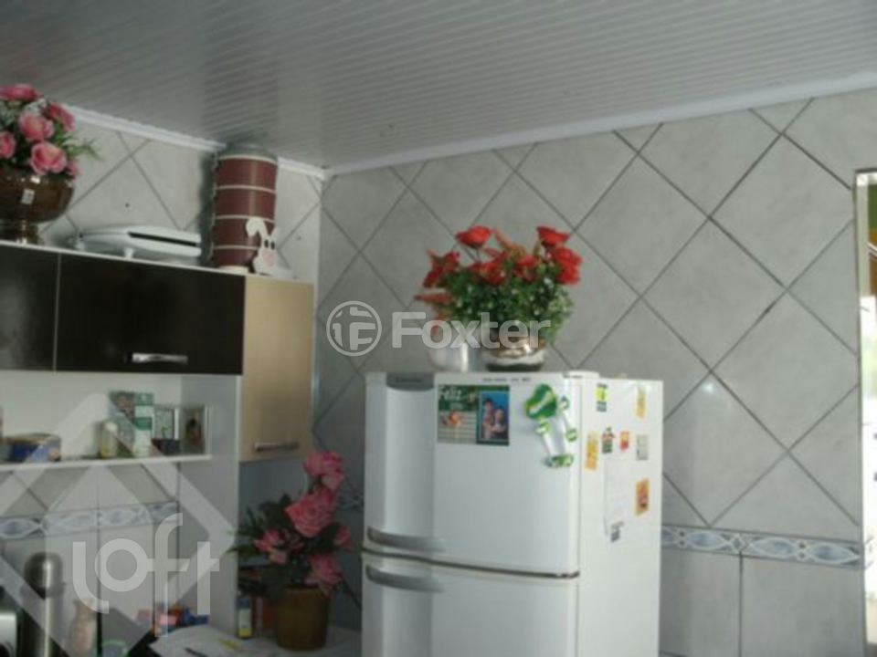 Casa à venda com 3 quartos, 111m² - Foto 8