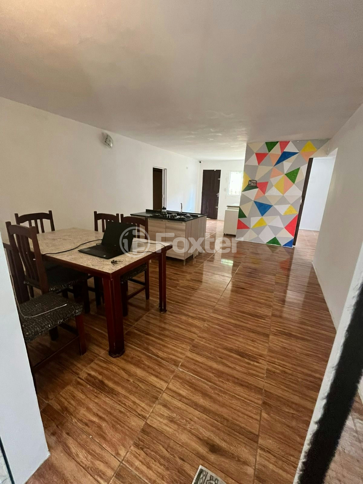 Casa à venda com 3 quartos, 145m² - Foto 2