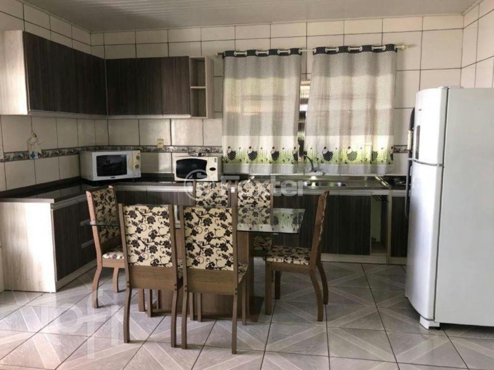 Casa à venda com 3 quartos, 117m² - Foto 5