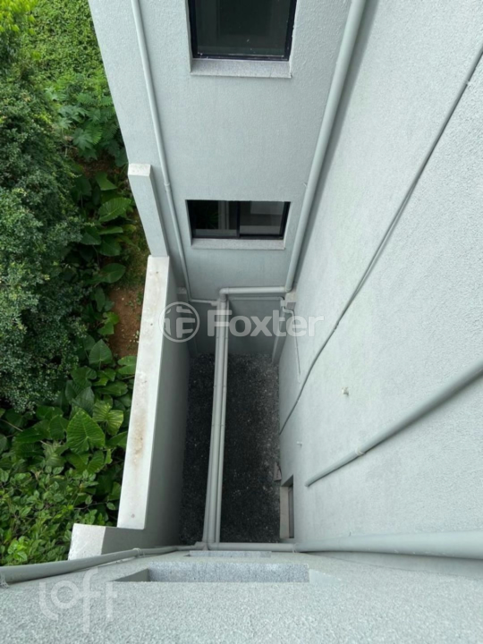 Apartamento à venda com 2 quartos, 72m² - Foto 21