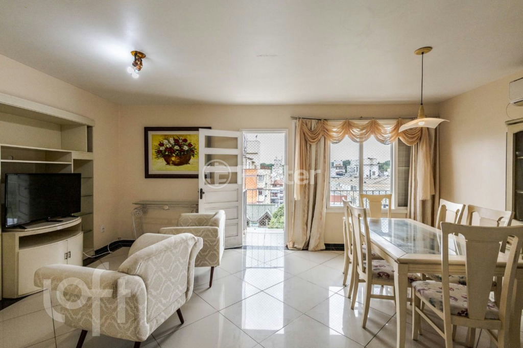 Apartamento à venda com 3 quartos, 120m² - Foto 1
