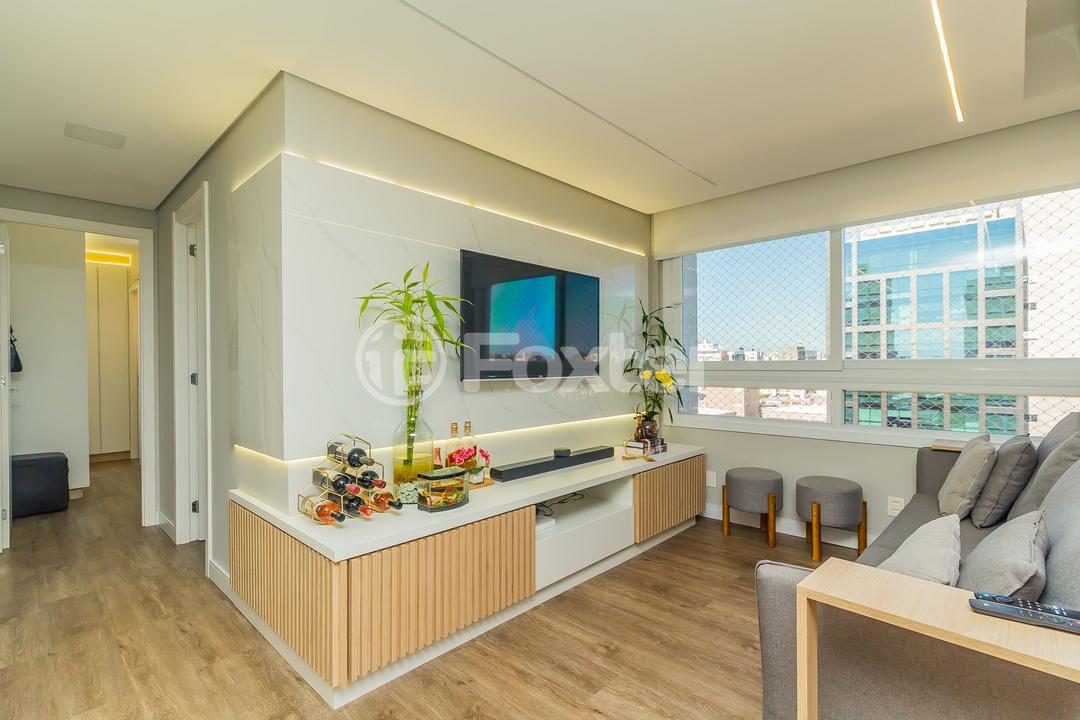 Apartamento à venda com 3 quartos, 67m² - Foto 2