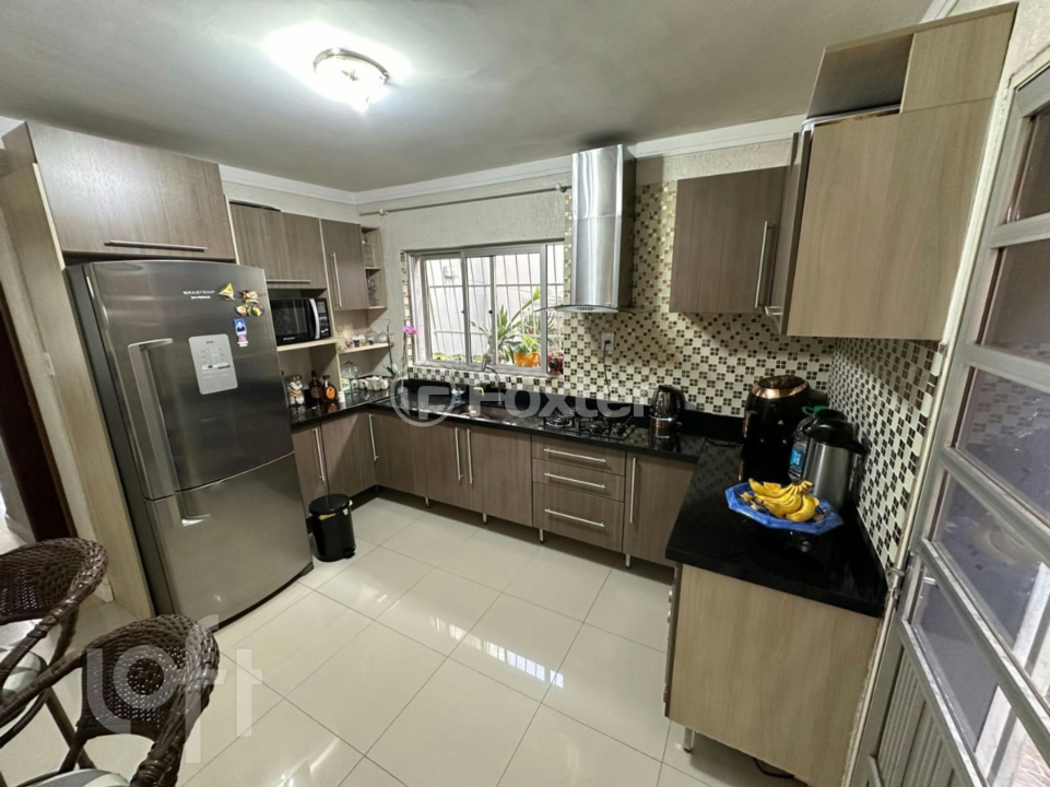 Casa à venda com 4 quartos, 180m² - Foto 18