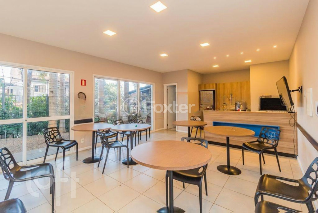 Apartamento à venda com 2 quartos, 52m² - Foto 28