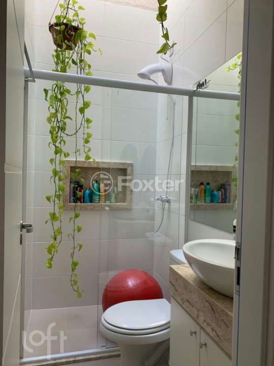 Casa à venda com 2 quartos, 75m² - Foto 11