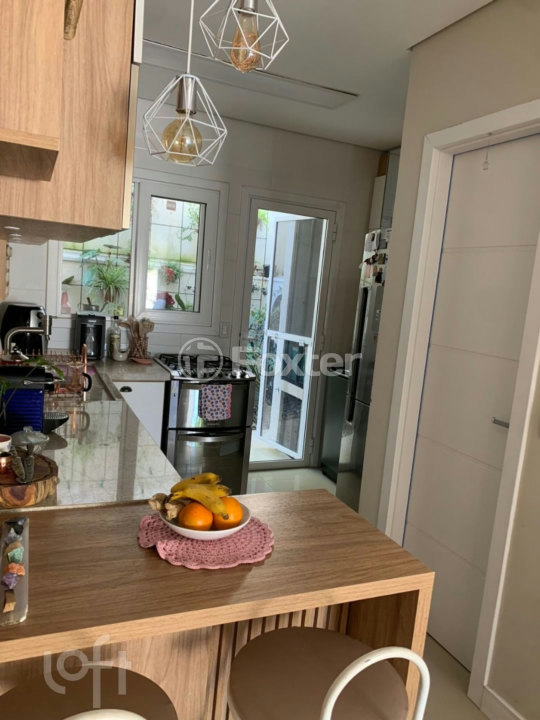 Casa à venda com 2 quartos, 75m² - Foto 7