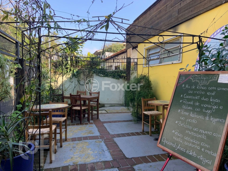 Casa à venda com 4 quartos, 360m² - Foto 21