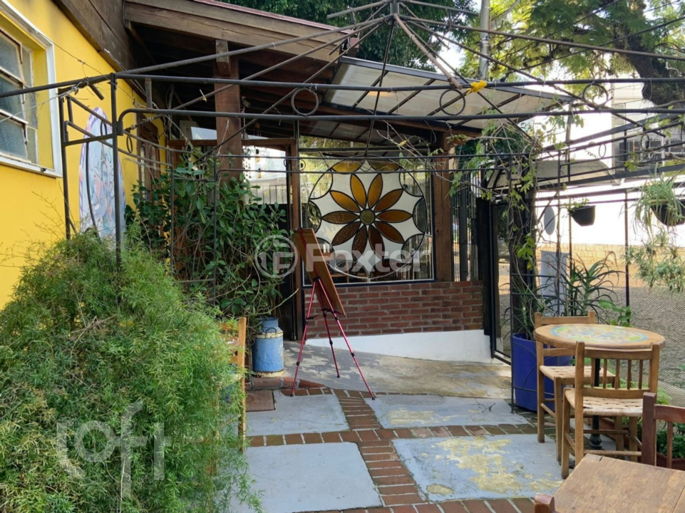 Casa à venda com 4 quartos, 360m² - Foto 25