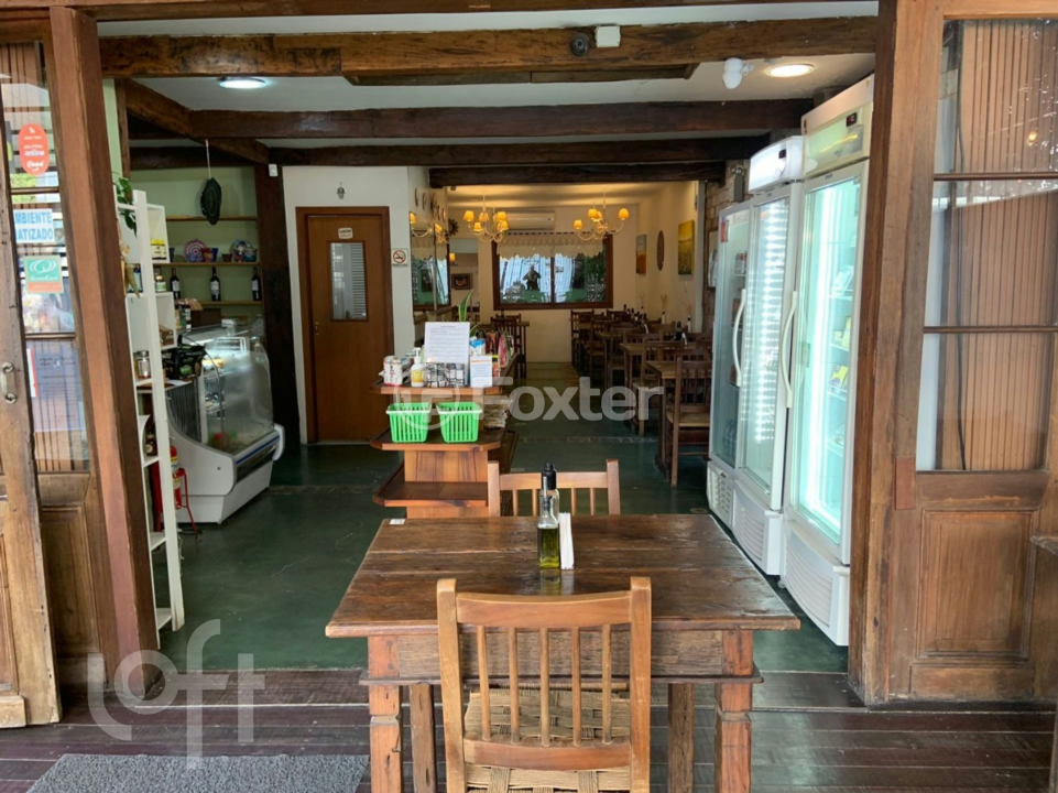 Casa à venda com 4 quartos, 360m² - Foto 18