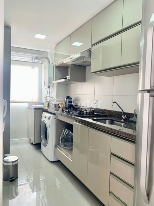 Apartamento à venda com 2 quartos, 56m² - Foto 4
