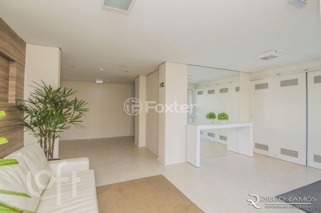 Apartamento à venda com 2 quartos, 56m² - Foto 32