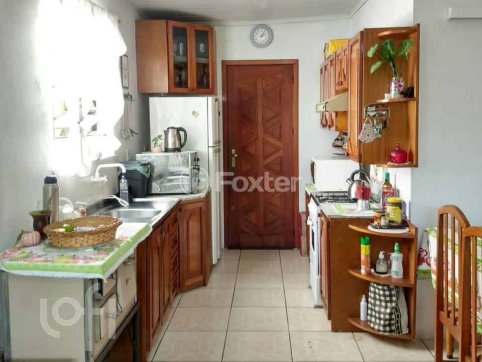 Casa à venda com 3 quartos, 70m² - Foto 9
