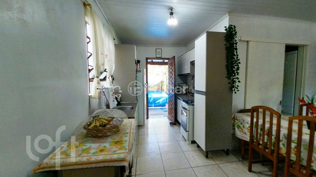 Casa à venda com 3 quartos, 70m² - Foto 8