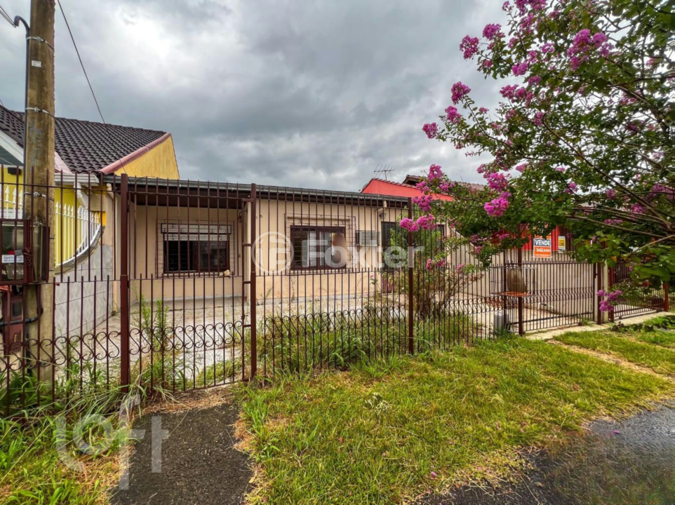 Casa à venda com 3 quartos, 81m² - Foto 5