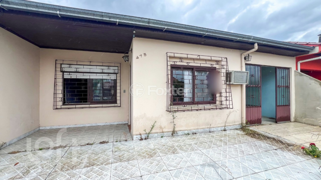 Casa à venda com 3 quartos, 81m² - Foto 3