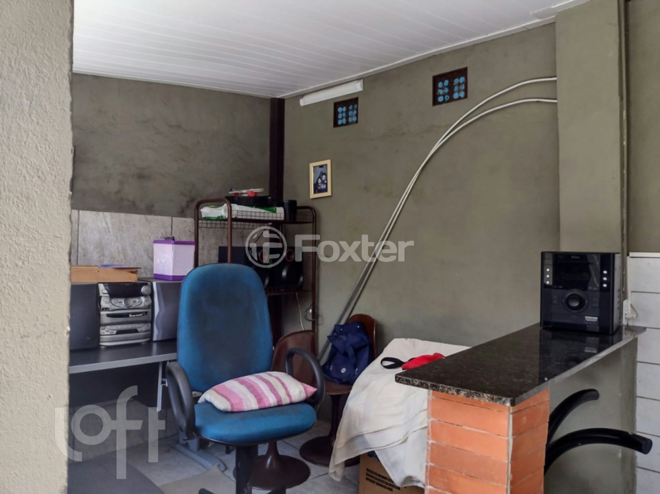 Casa à venda com 3 quartos, 200m² - Foto 18